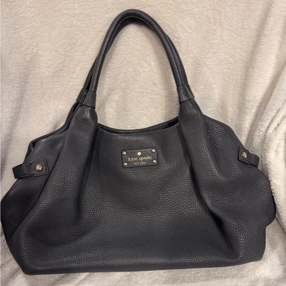 Kate Spade Black Pebbled Leather Shoulder Bag EUC B47